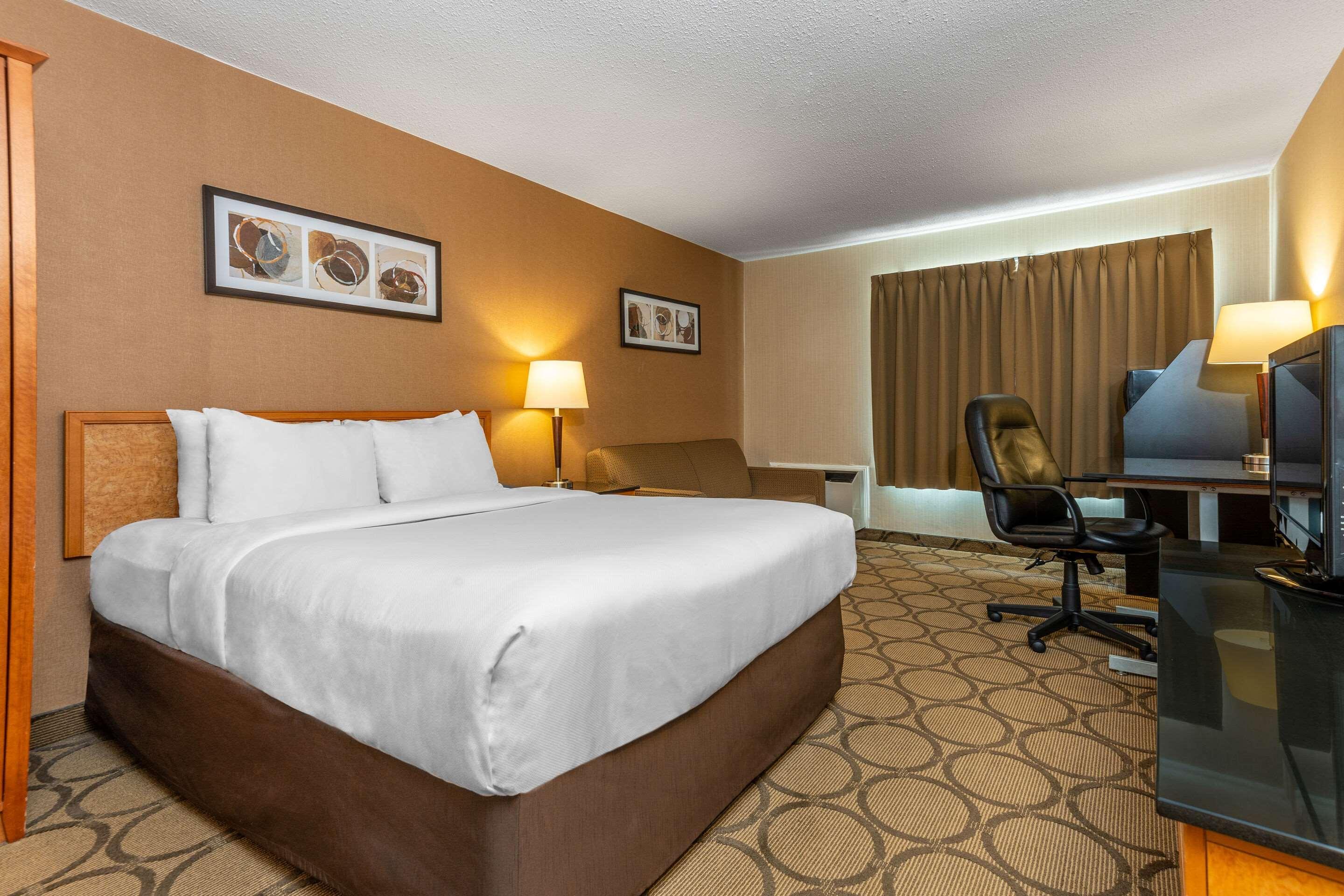 Comfort Inn Pembroke Luaran gambar