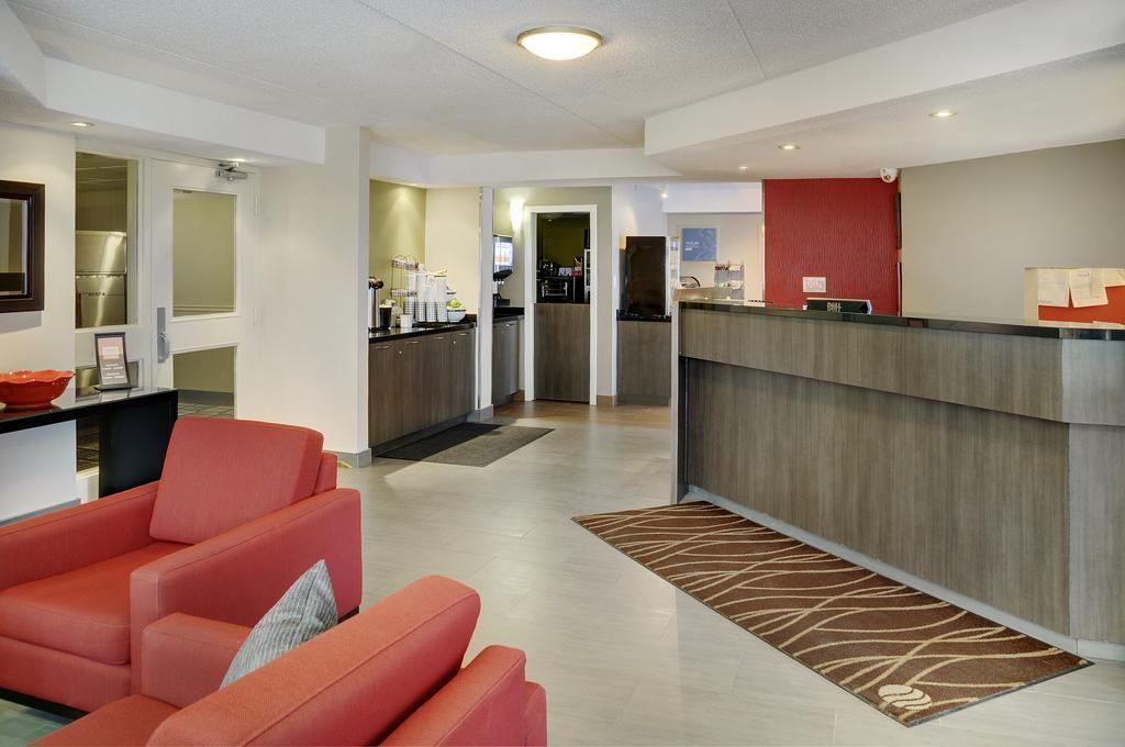 Comfort Inn Pembroke Luaran gambar