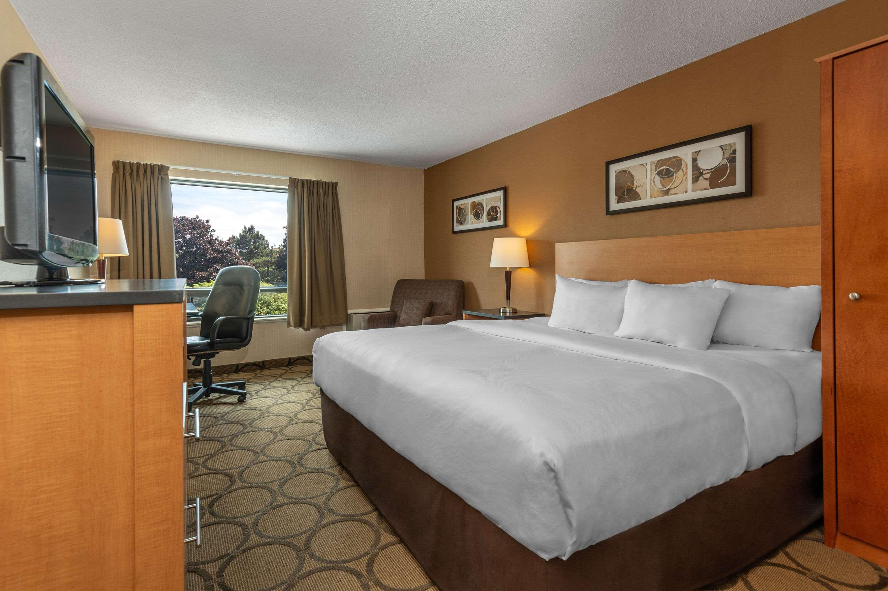 Comfort Inn Pembroke Luaran gambar