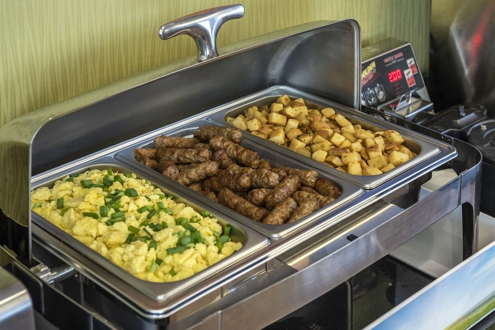Comfort Inn Pembroke Luaran gambar
