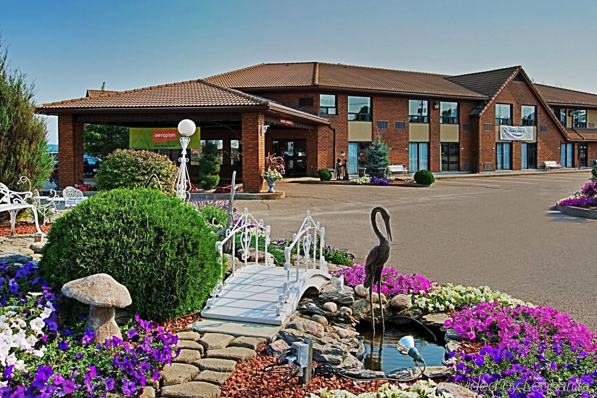 Comfort Inn Pembroke Luaran gambar